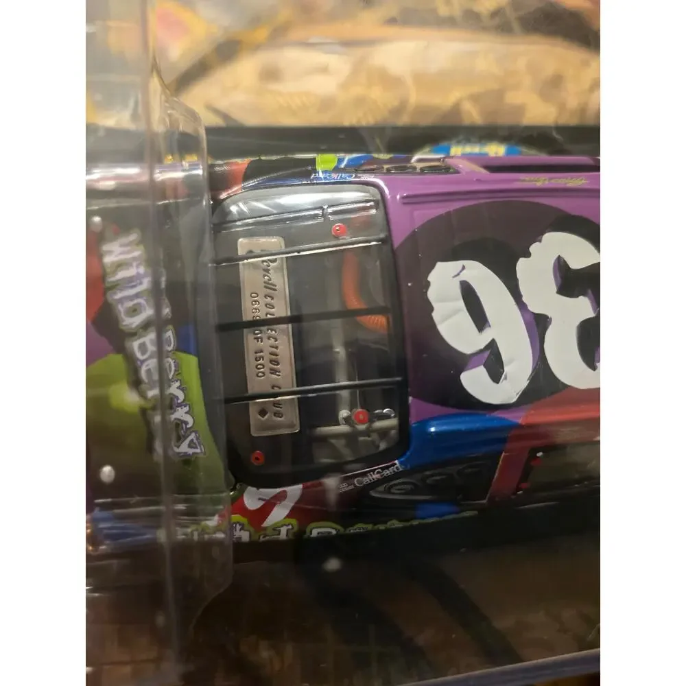 Ernie Irvan #36 Skittles Wild Berry Pontiac Grand Prix 1:24 Revell Collection
